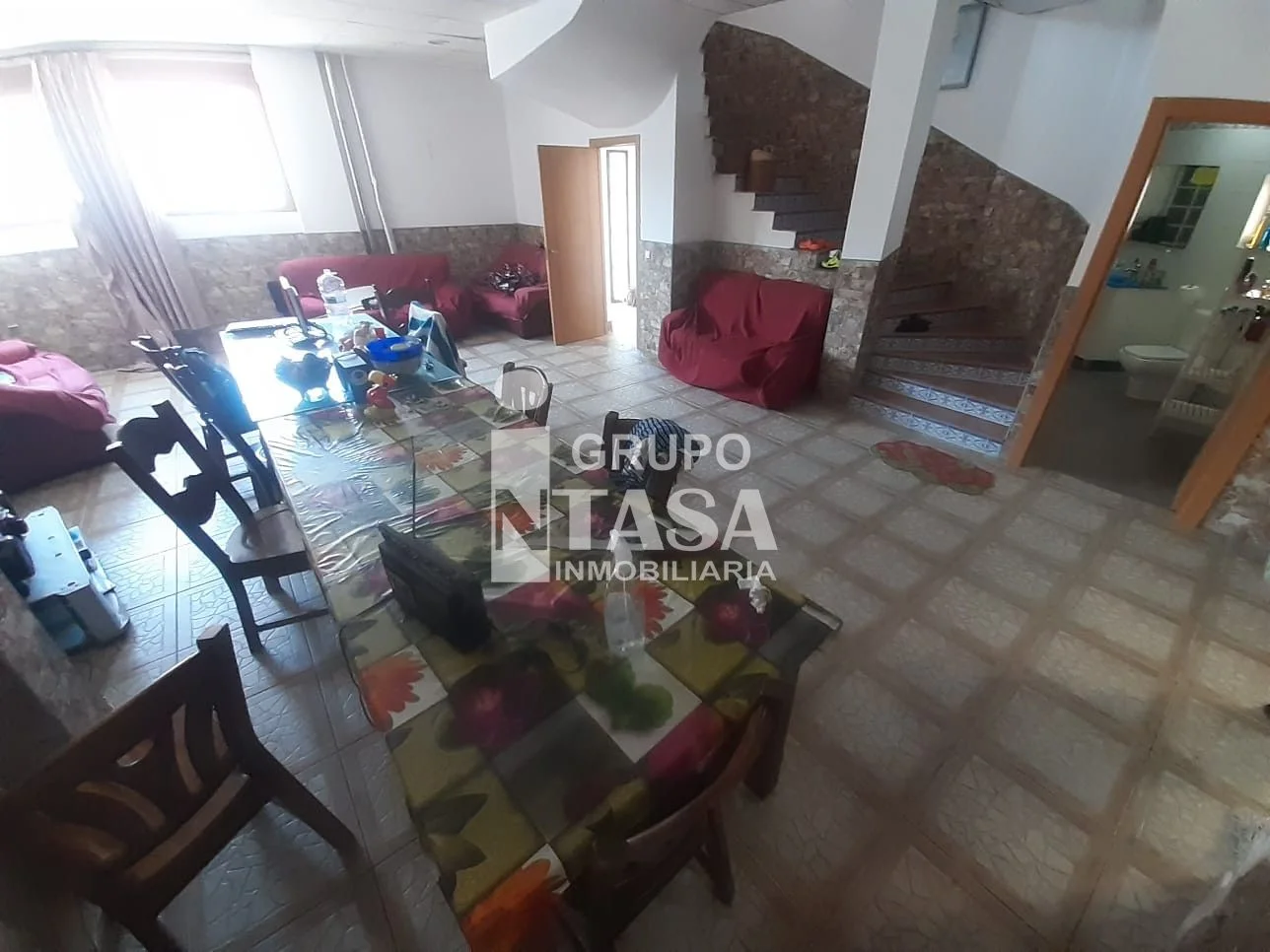 Propiedad rural de dos casas y siete dormitorios