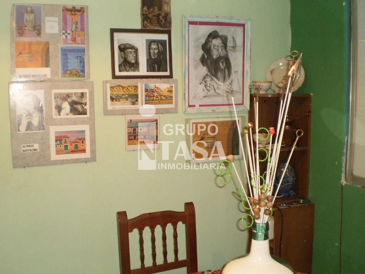 Casa en Cubillos con parcela urbana de 1.150 m²