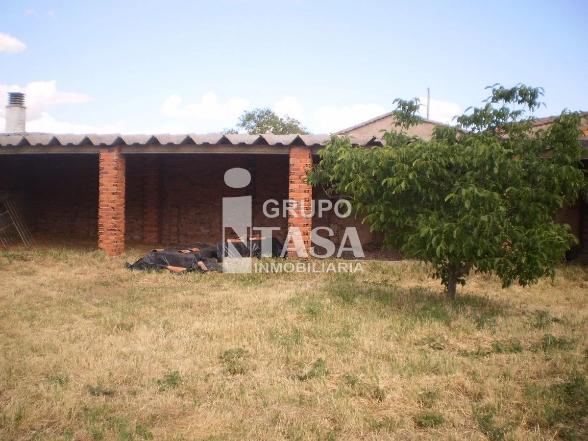 Renovation house with large plot