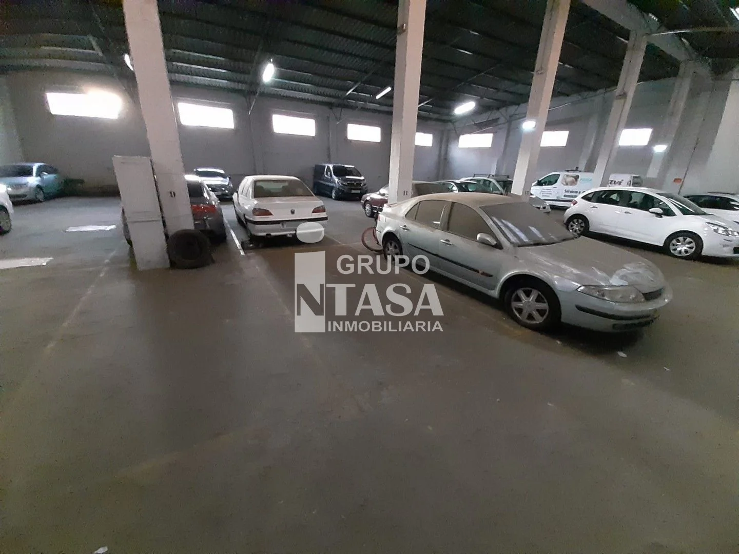 Garaje en Pinilla con plaza de 13 m²