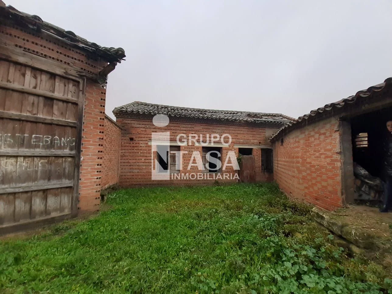 Argujillo warehouse or plot, 554 m² usable