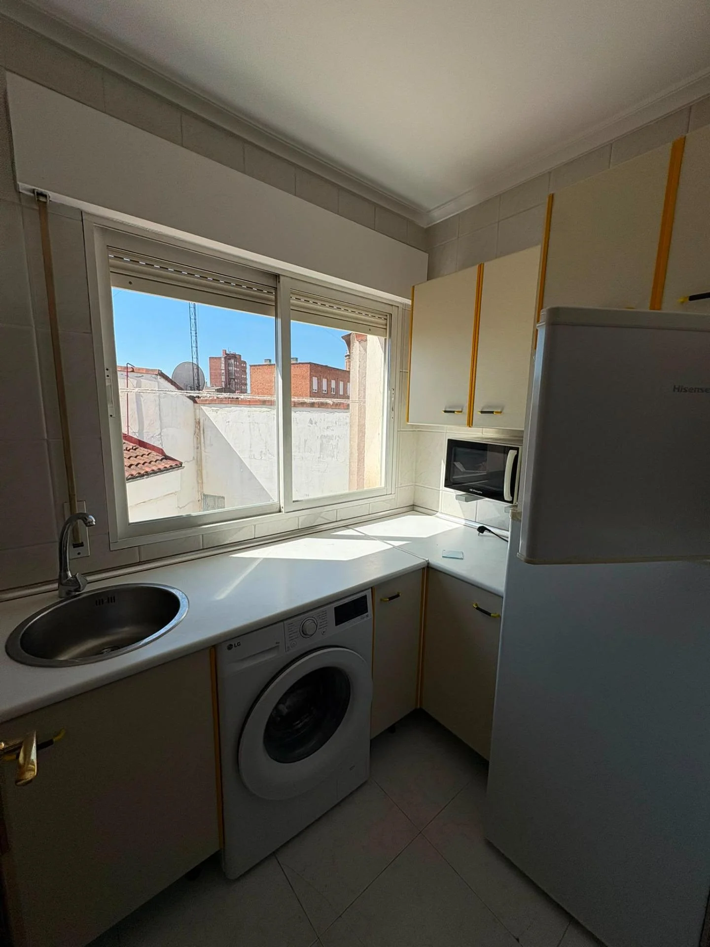 Pareado de cuatro dormitorios en Fuensaldaña