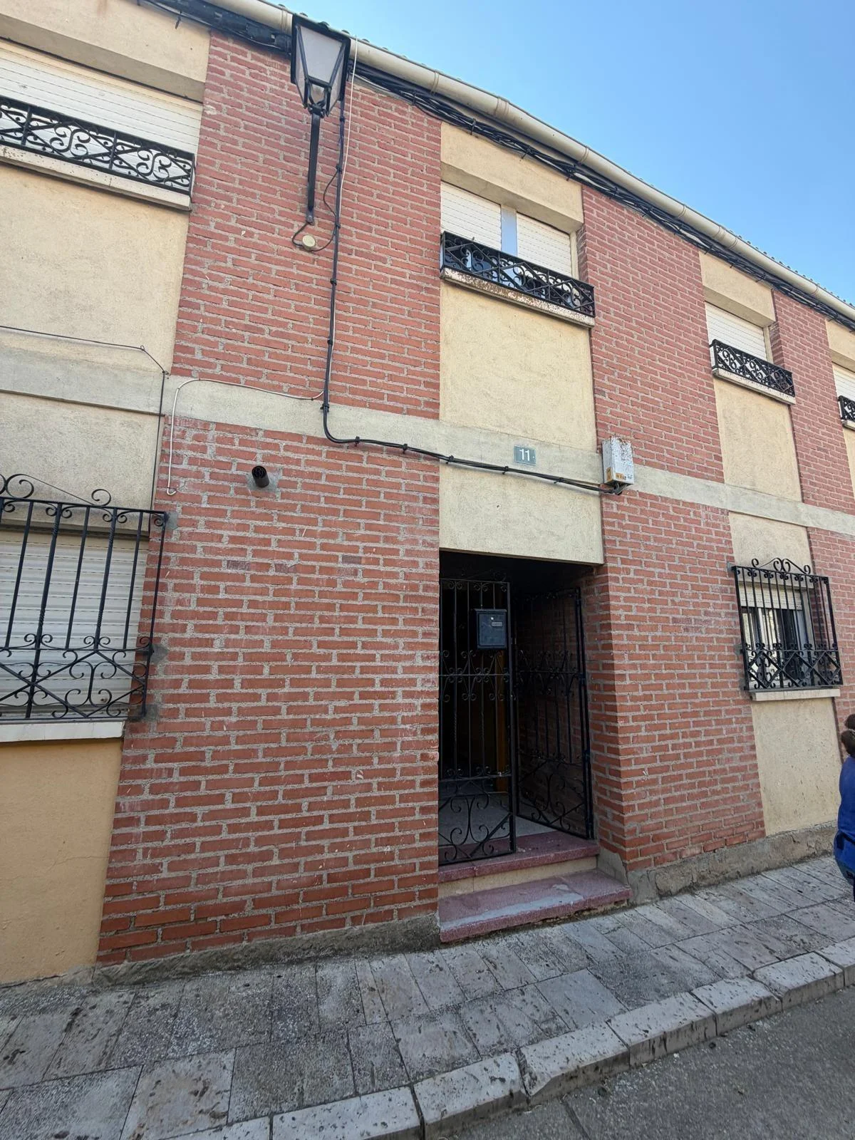 Bare-ownership flat with two bedrooms