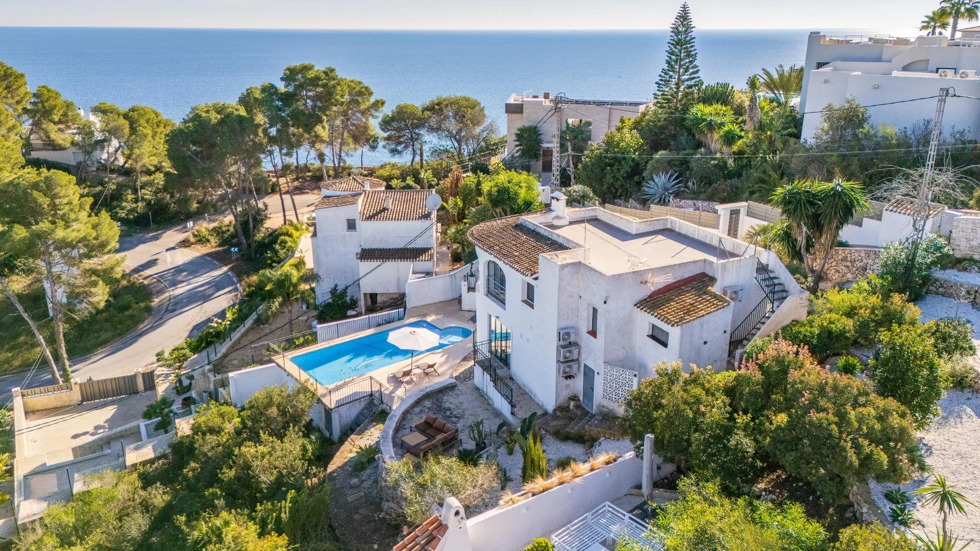 Villa con piscina privada cerca de Granadella