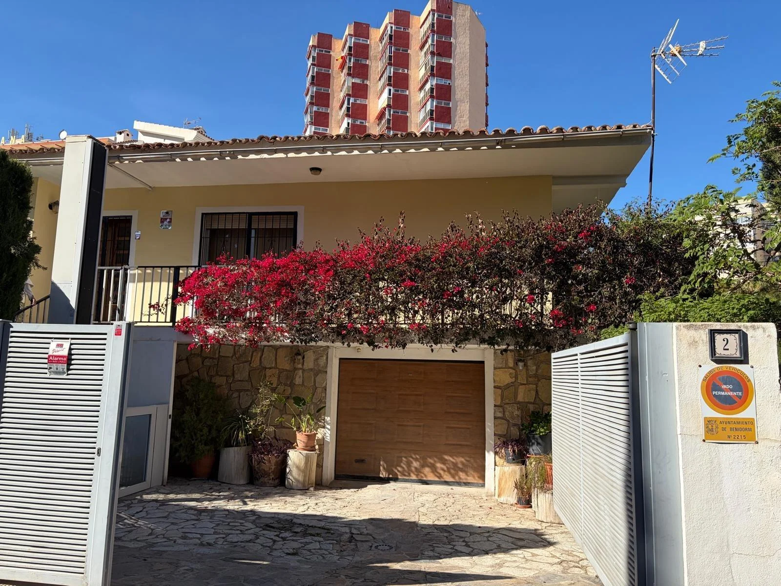 Poniente chalet with 986 m² plot