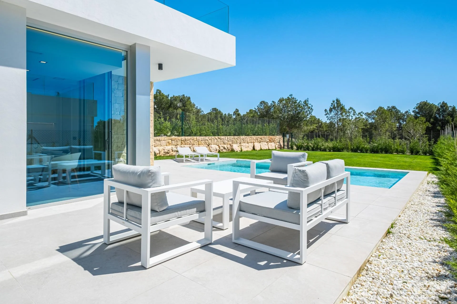New Finestrat villa with sea views
