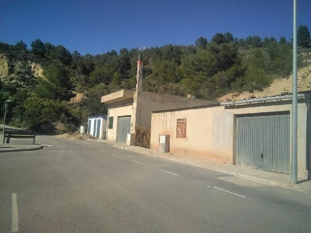 225 m² commercial premises in Ribesalbes
