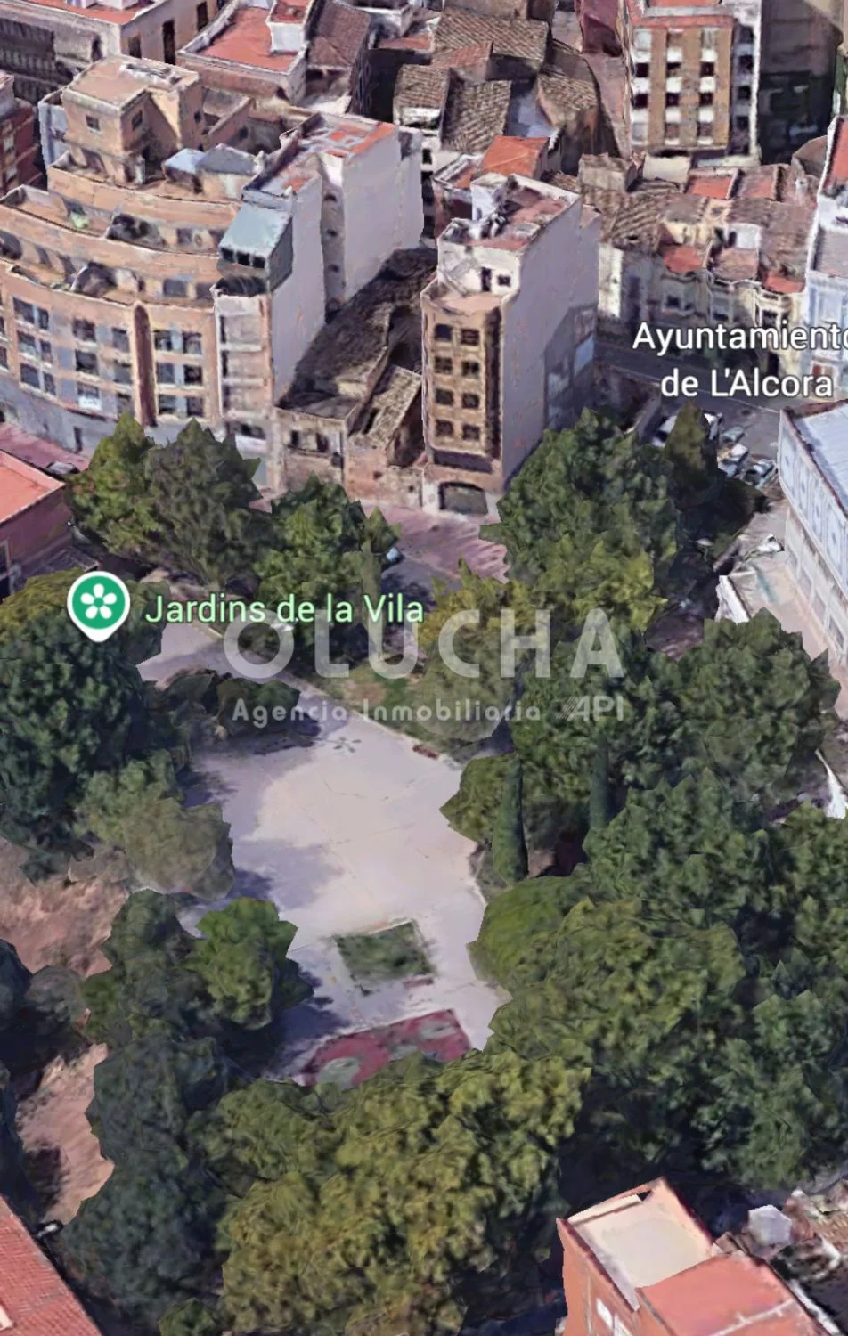 Urban plot by town hall