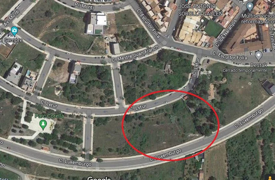 Solar urbano cerca del ayuntamiento de Onda