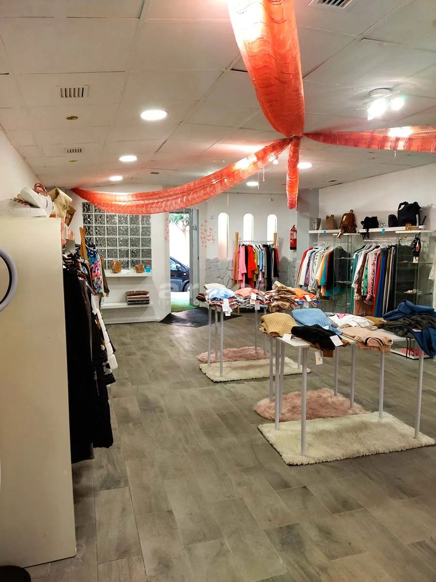 Ensanche commercial premises, 145 m²