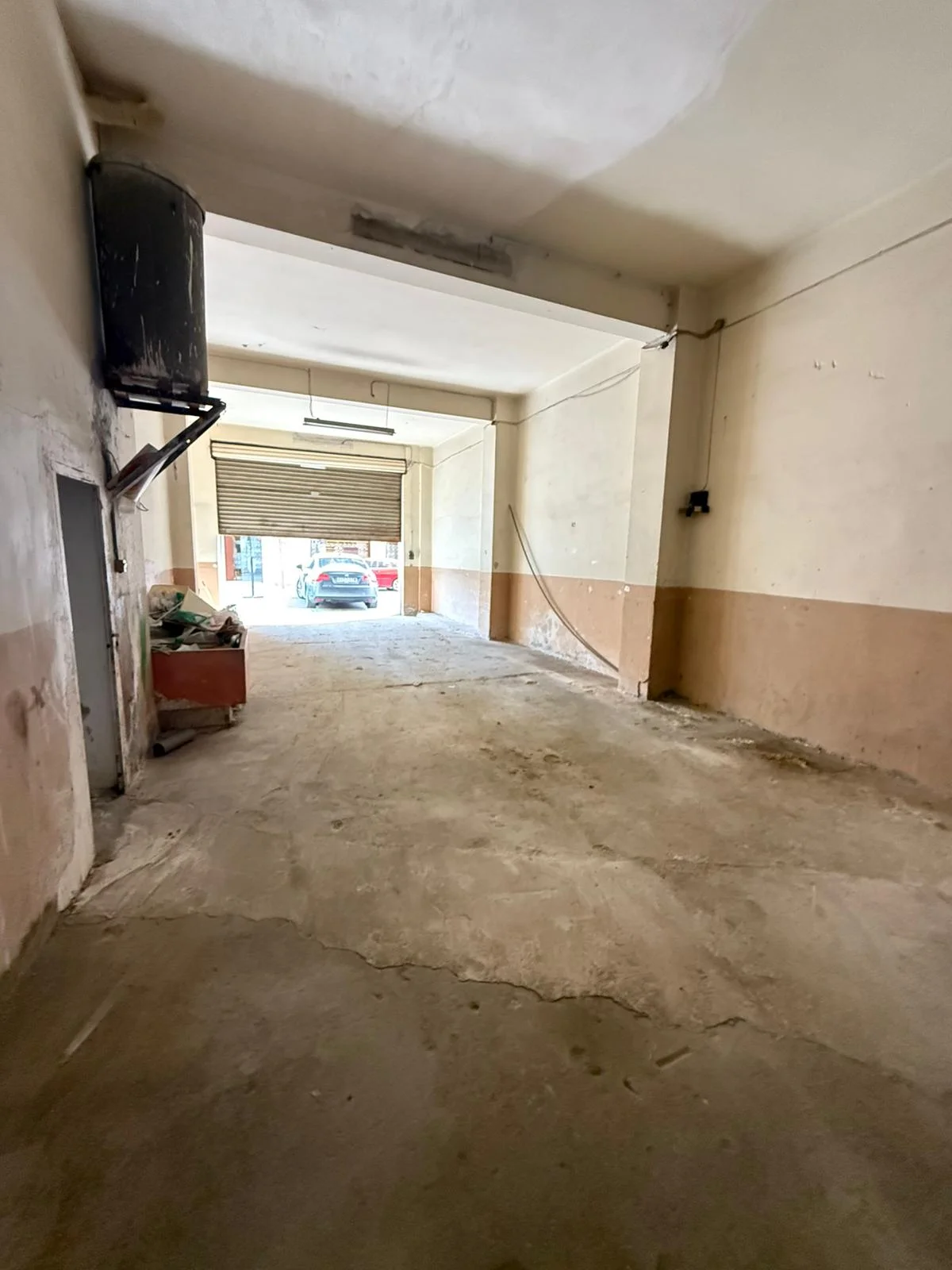 Open-plan commercial unit in Alcoy