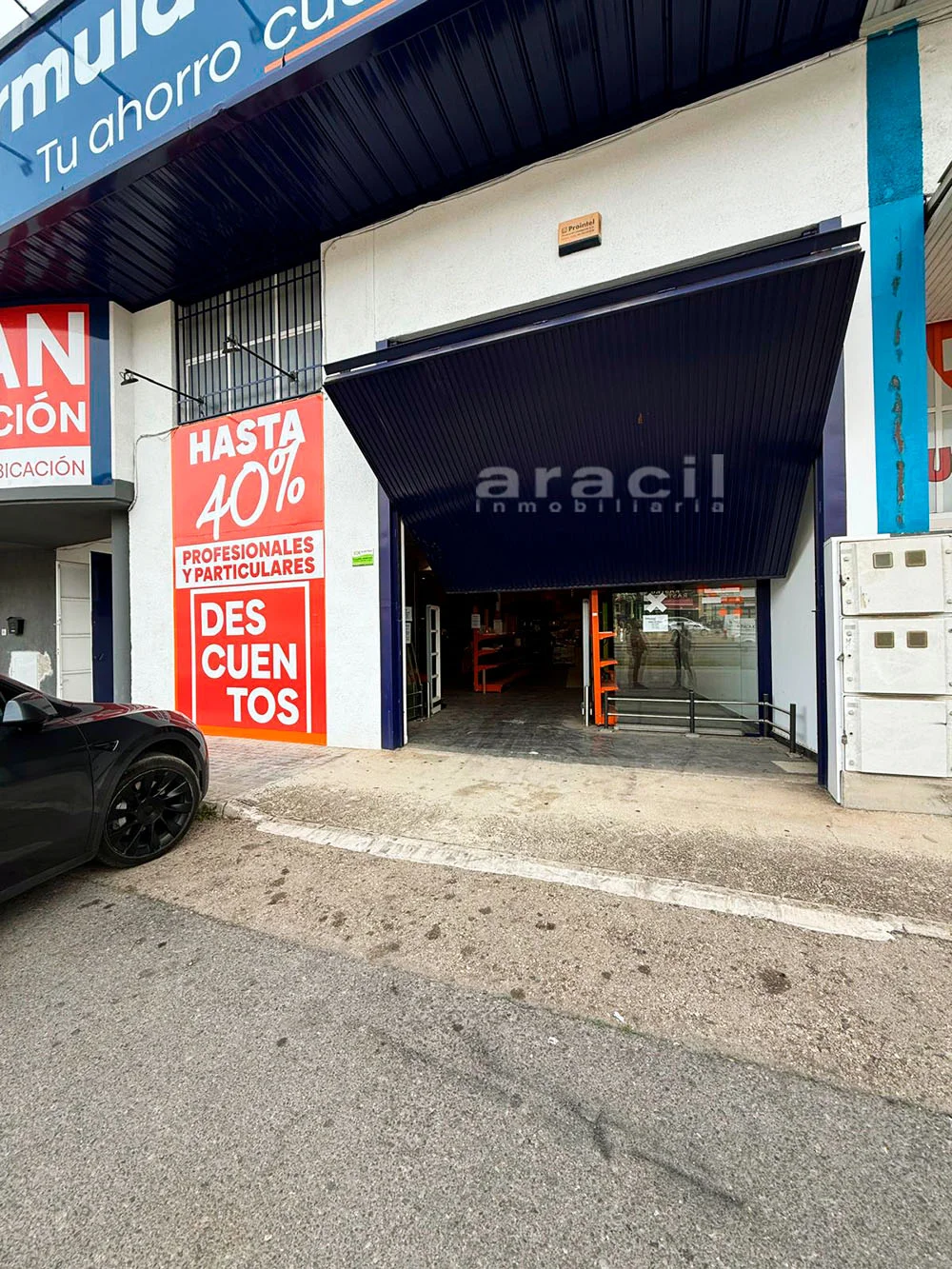 Equipped industrial warehouse in Cocentaina