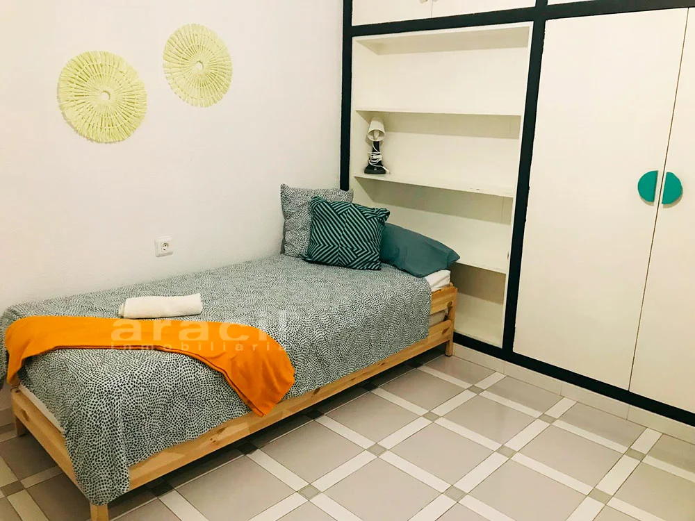 Amplio piso en Santa Rosa, cuatro dormitorios