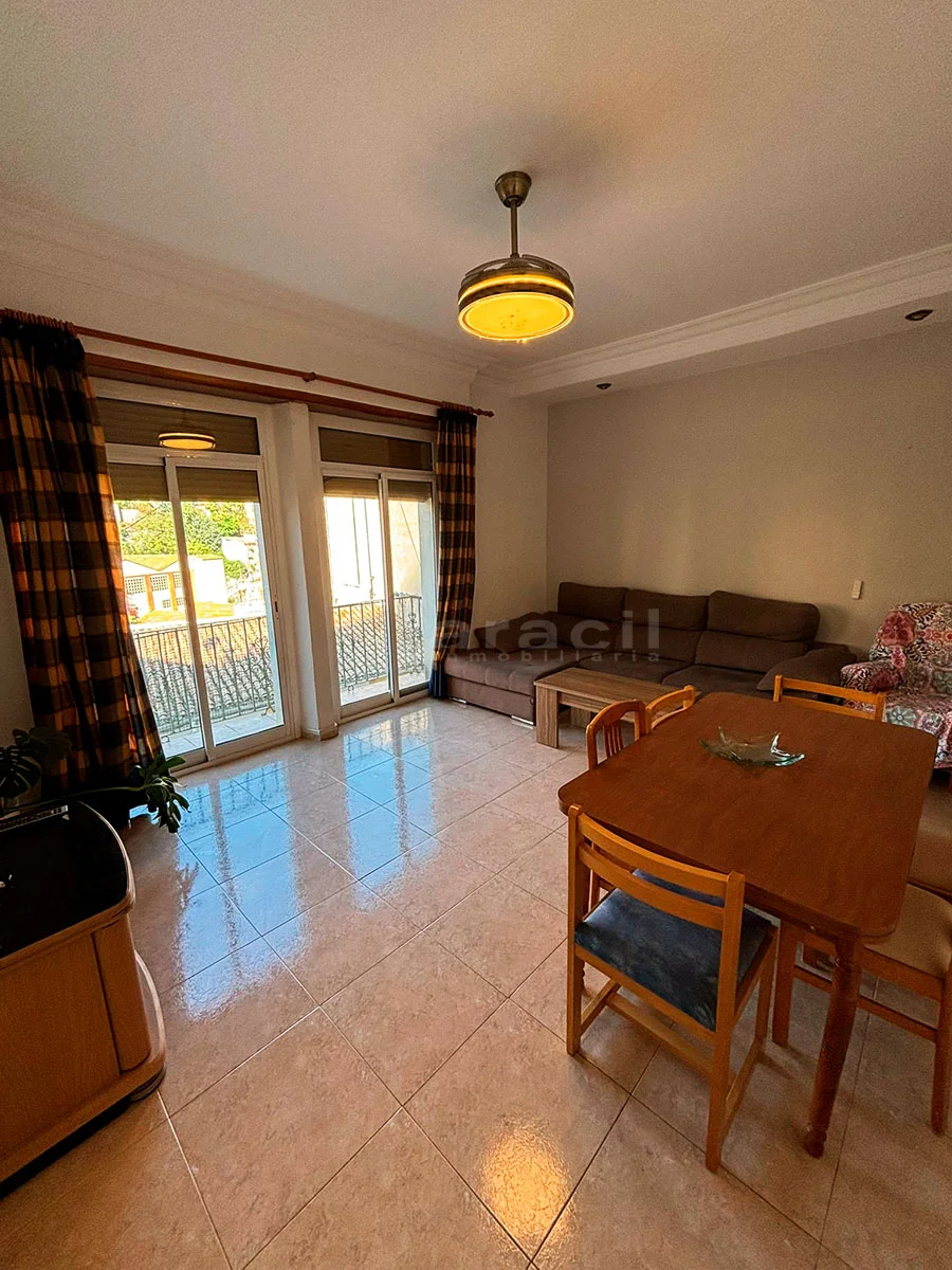 Amplio piso en Alcoy, cuatro habitaciones
