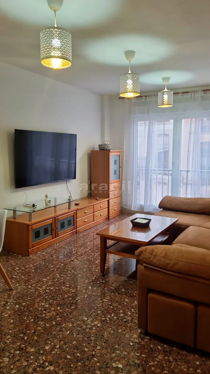 Piso reformado en Alcoy, 2 habitaciones