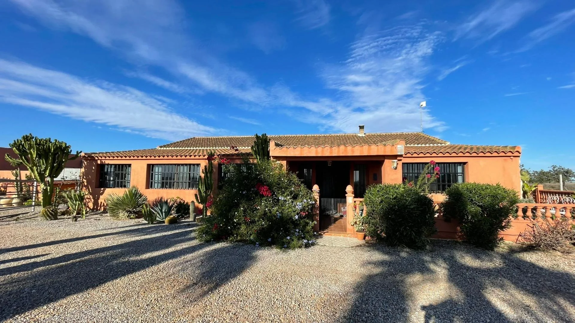 Rural cortijo with tourism potential