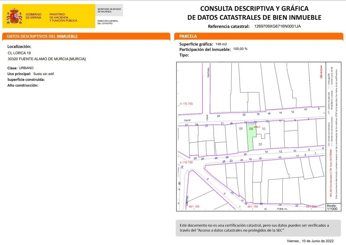 Central urban plot with development potential