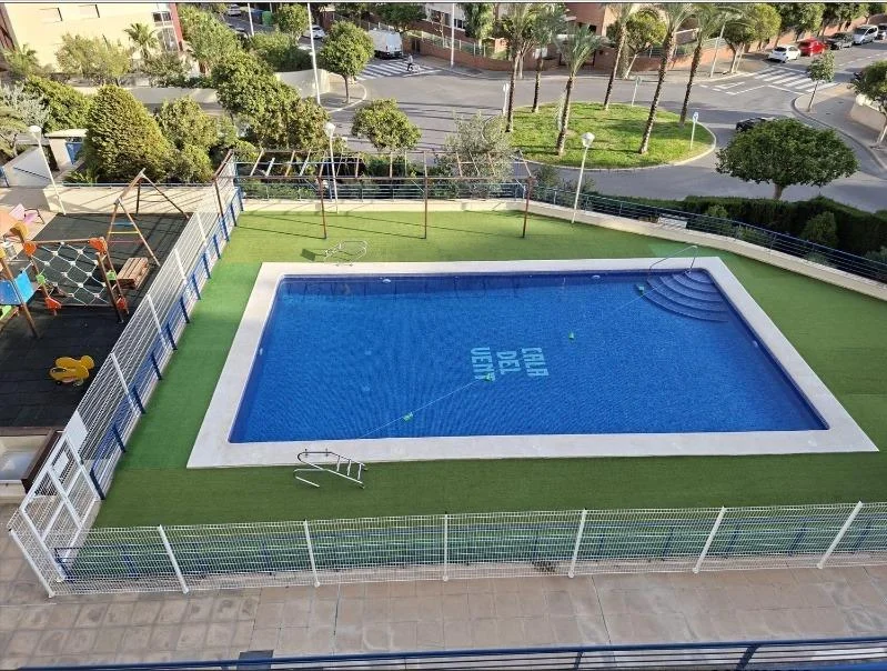 Apartamento reformado cerca de la playa, 2 dormitorios