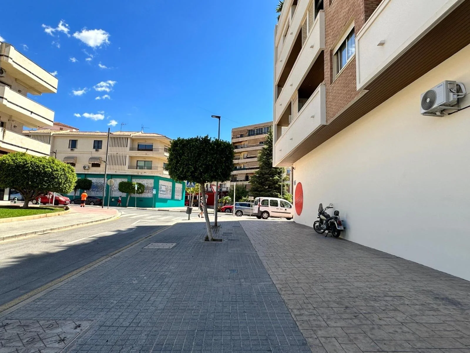 Local comercial céntrico en Alfàs, 200 m²
