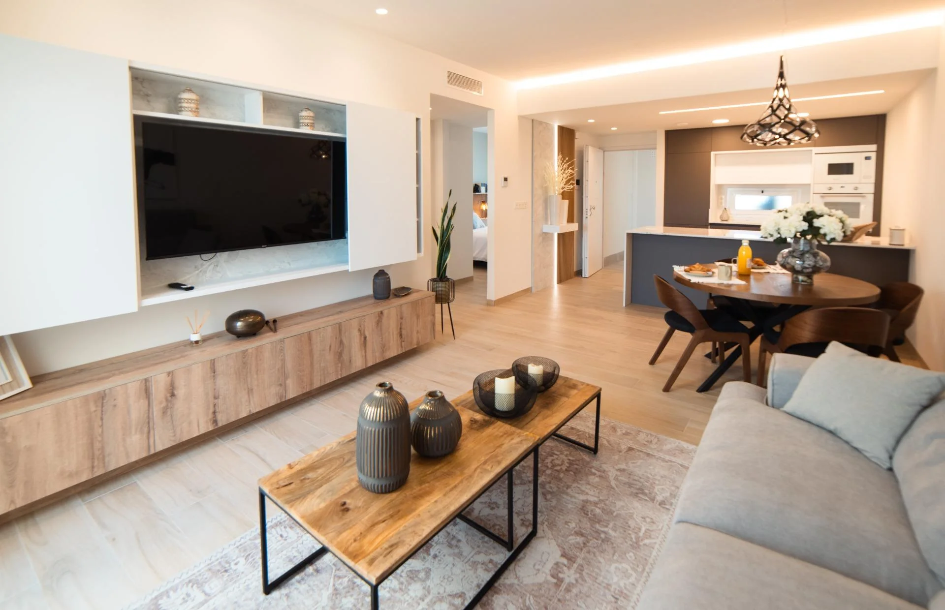 Apartamento nuevo en El Raso, 2 dormitorios