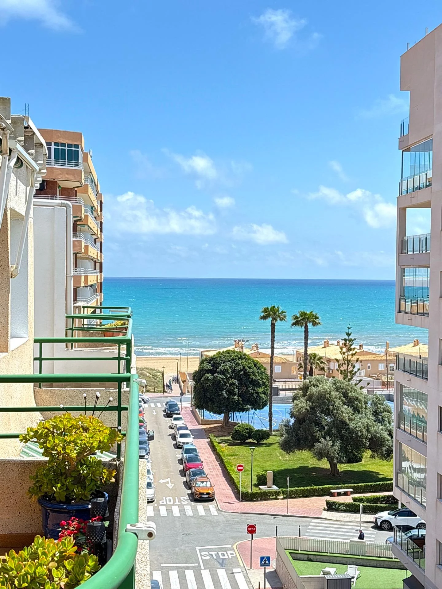 Ático con vistas al mar y terraza de 22 m²