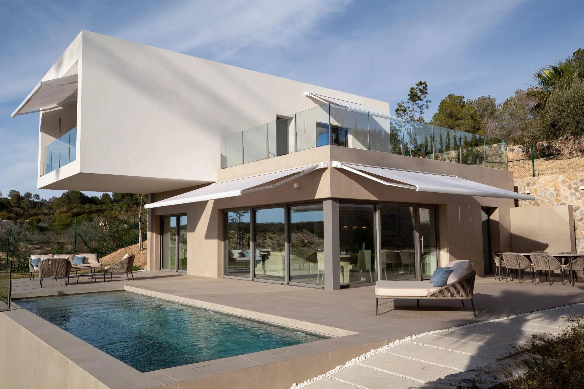 Villa nueva en Campoamor con parcela de 813 m²