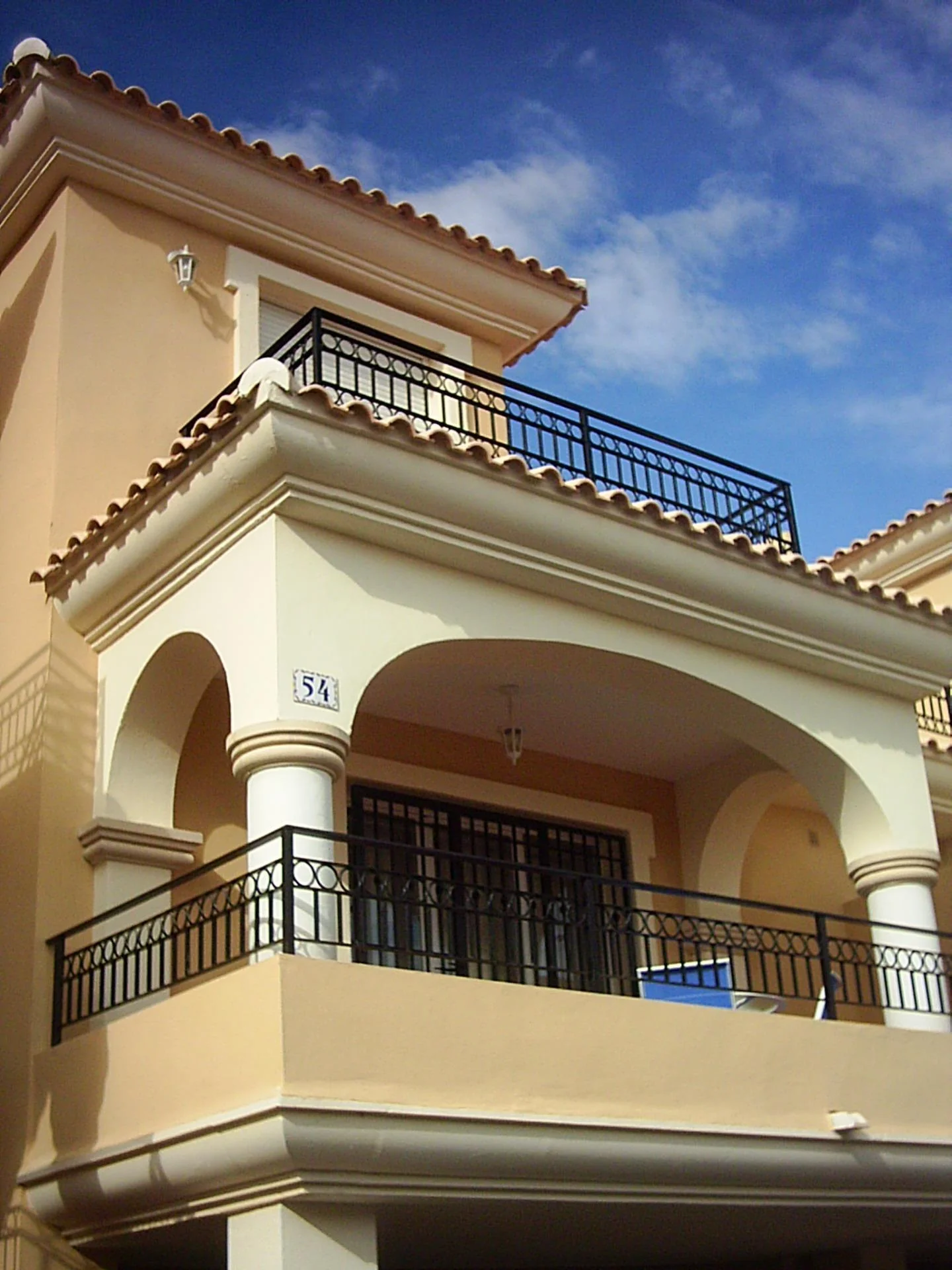 Bright Bonalba townhouse, 3 bedrooms