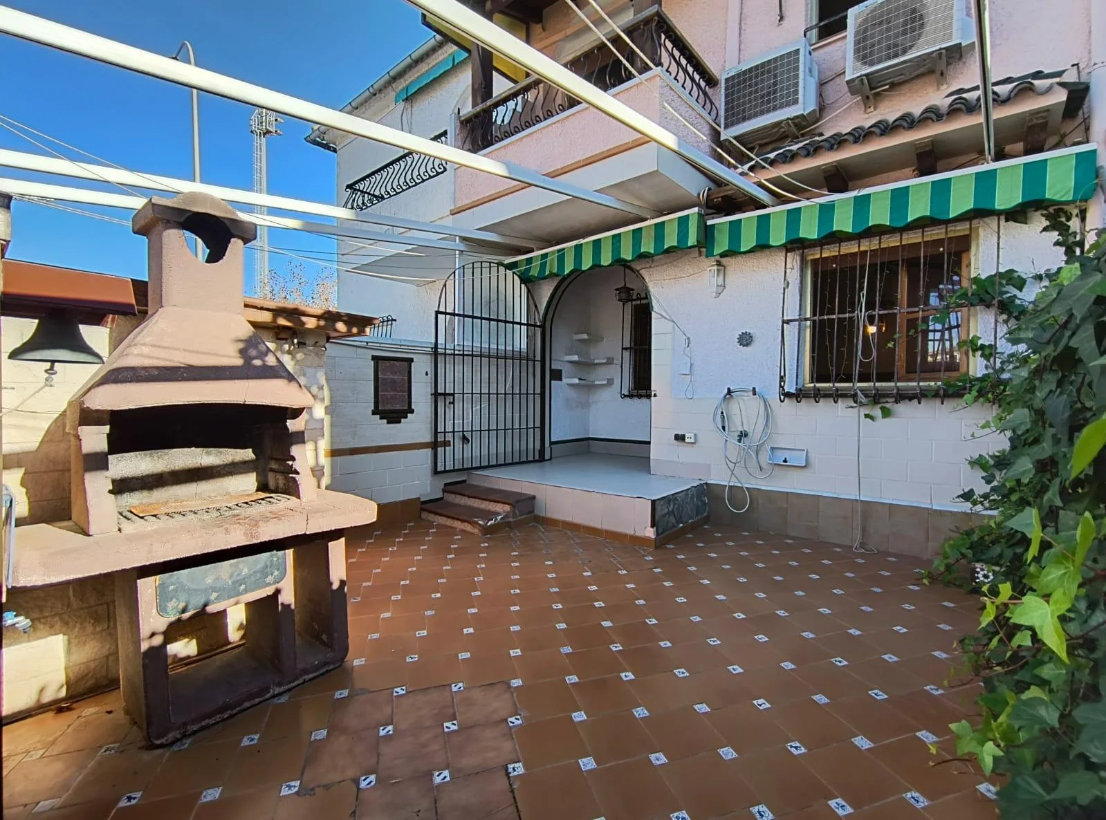 Coastal townhouse with two bedrooms
