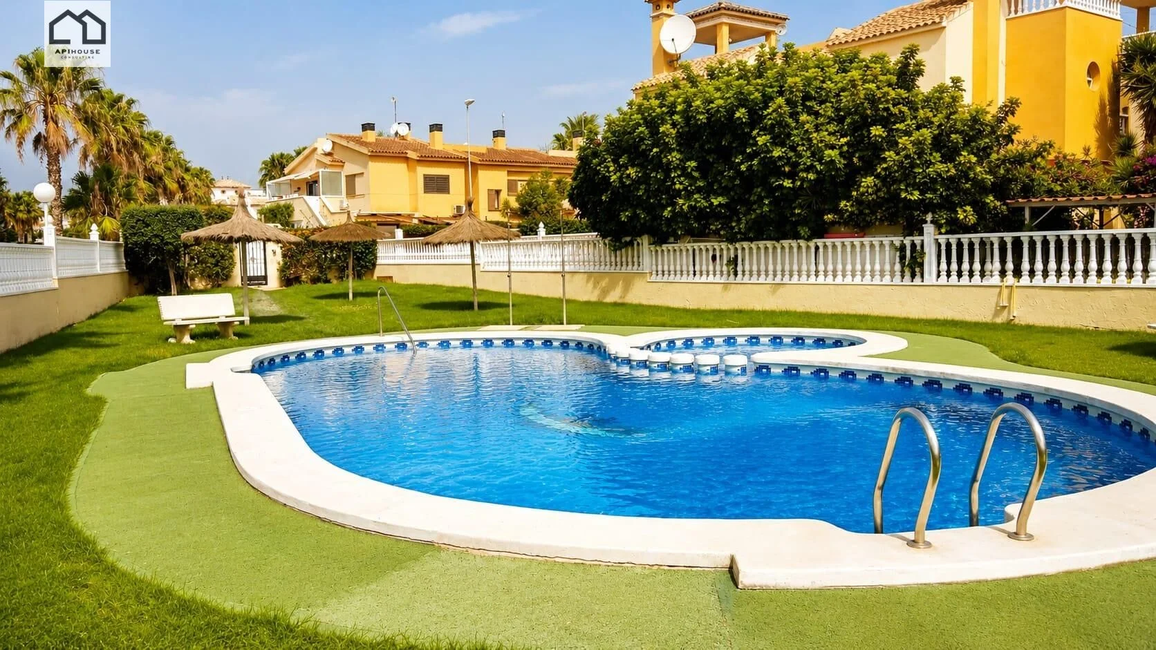 Bungalow con parcela privada cerca de Cabo Roig