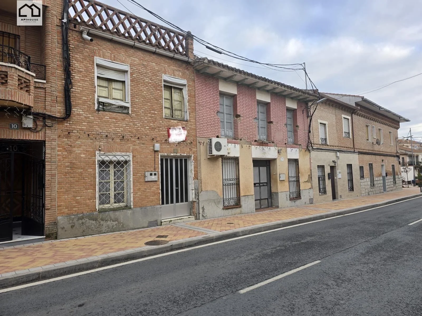 Large renovation house in La Mata