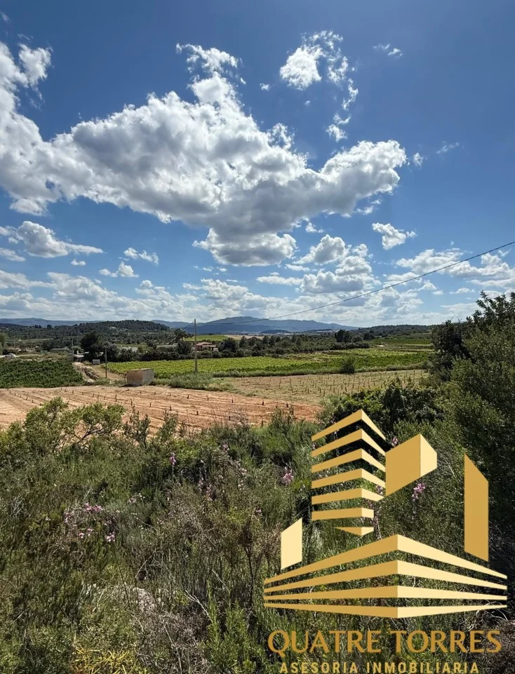 Rustic Godelleta plot, 2,072 m²