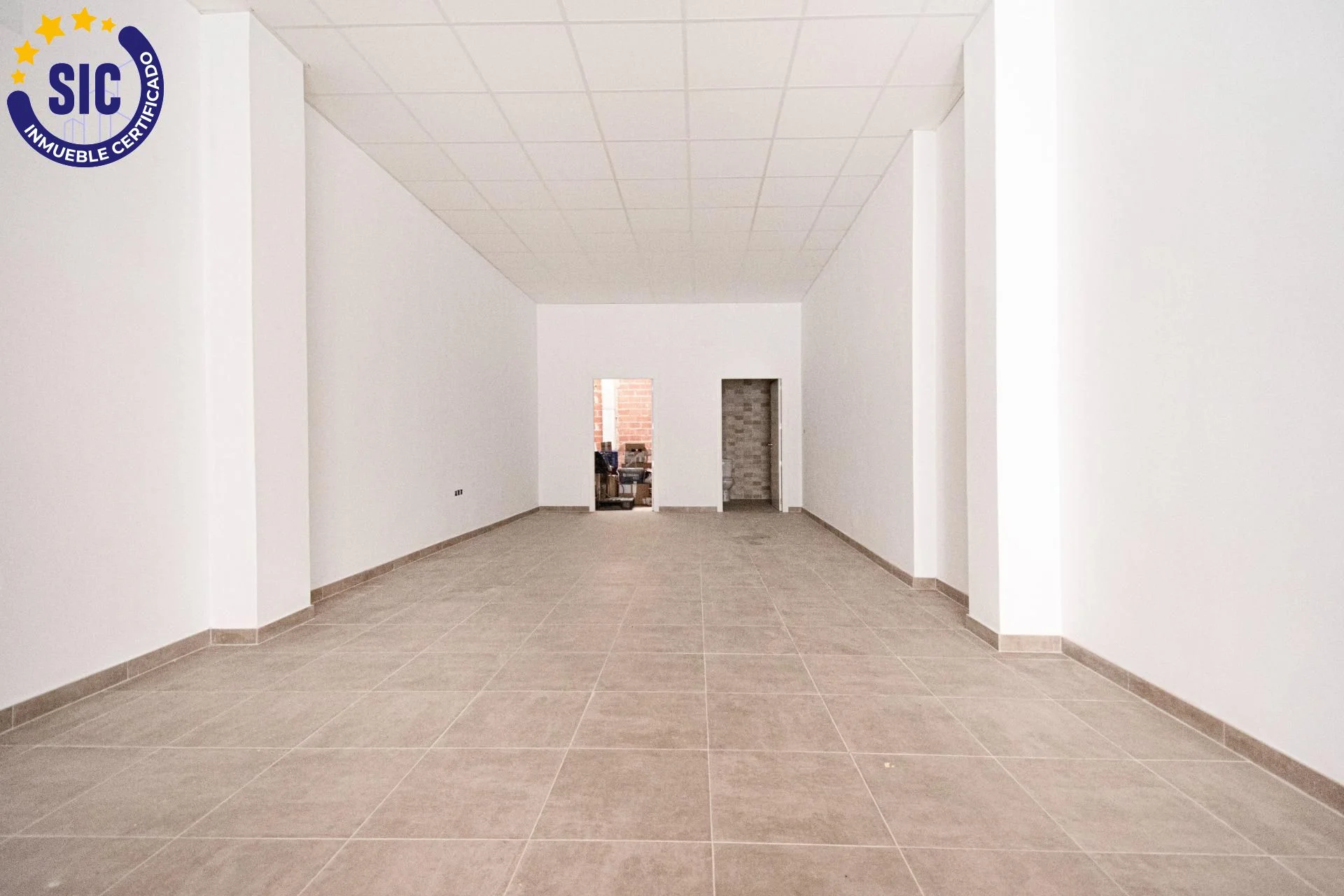 Flexible Torrent commercial unit, 372 m²
