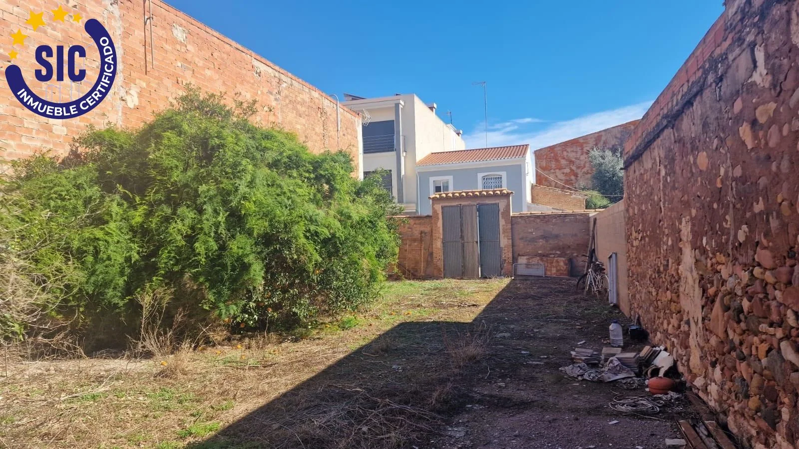 Solar urbano en Moncofa centro, 270 m²