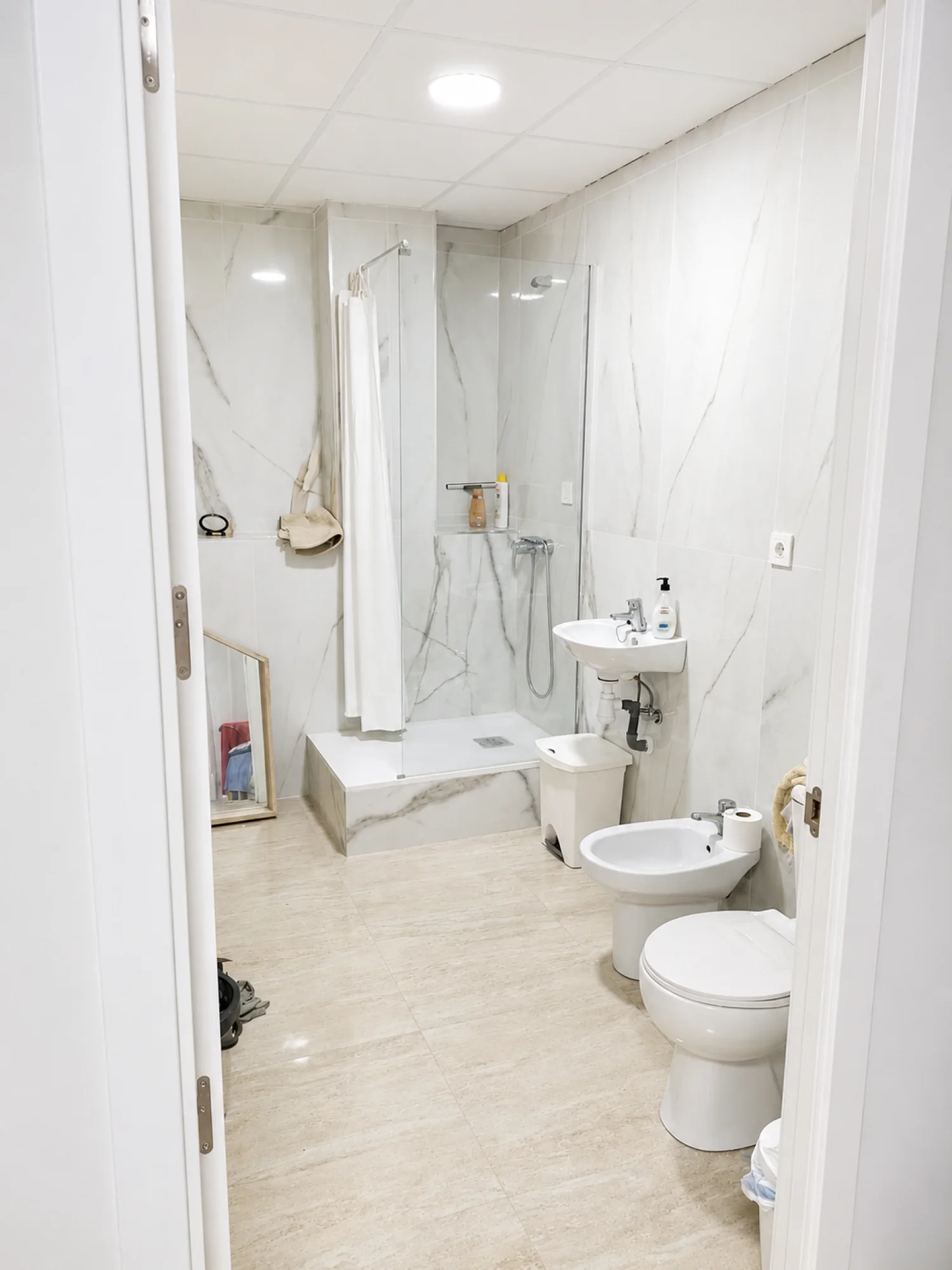 Local junto a la playa en Puerto Sagunto, 60 m²