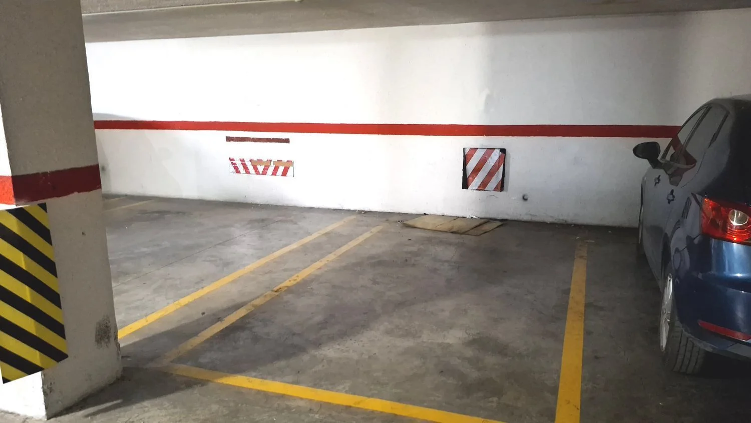 Car parking space in Santa Rita