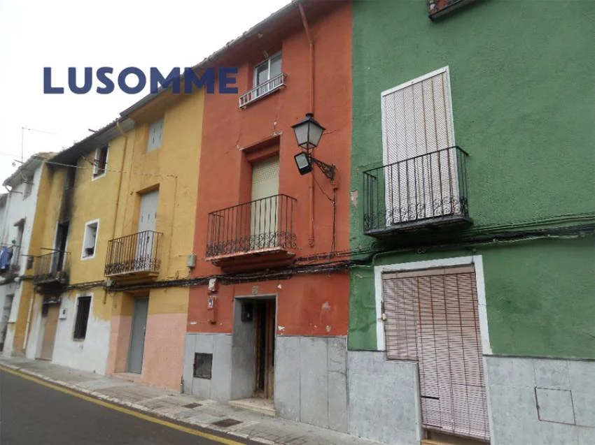 Reform townhouse in Ontinyent, 3 bedrooms