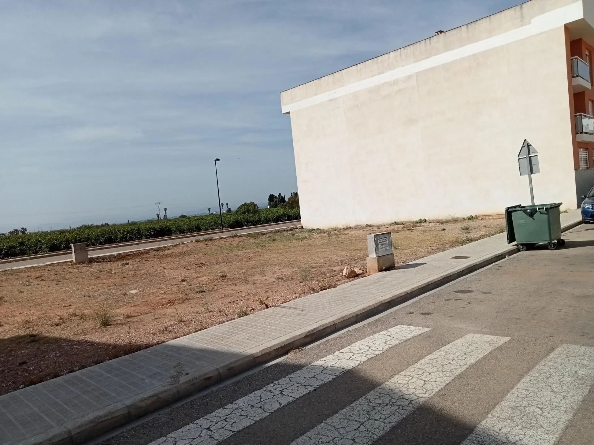 Dos parcelas urbanas en Benimodo