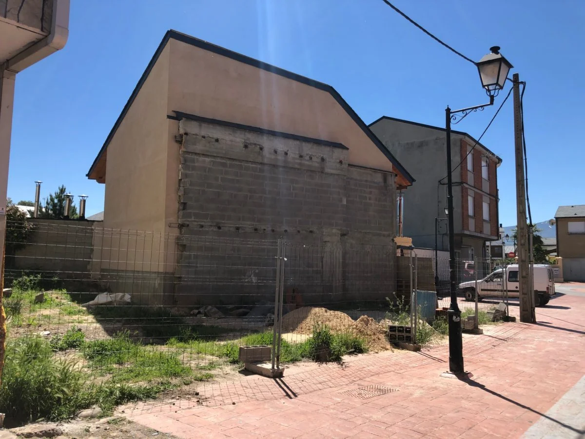 Building plot near Ponferrada, 171 m²