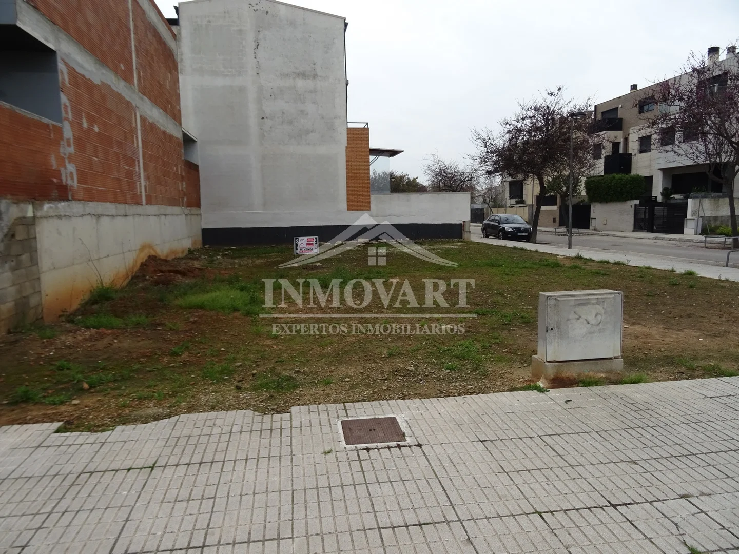 Developable corner plots in El Pla