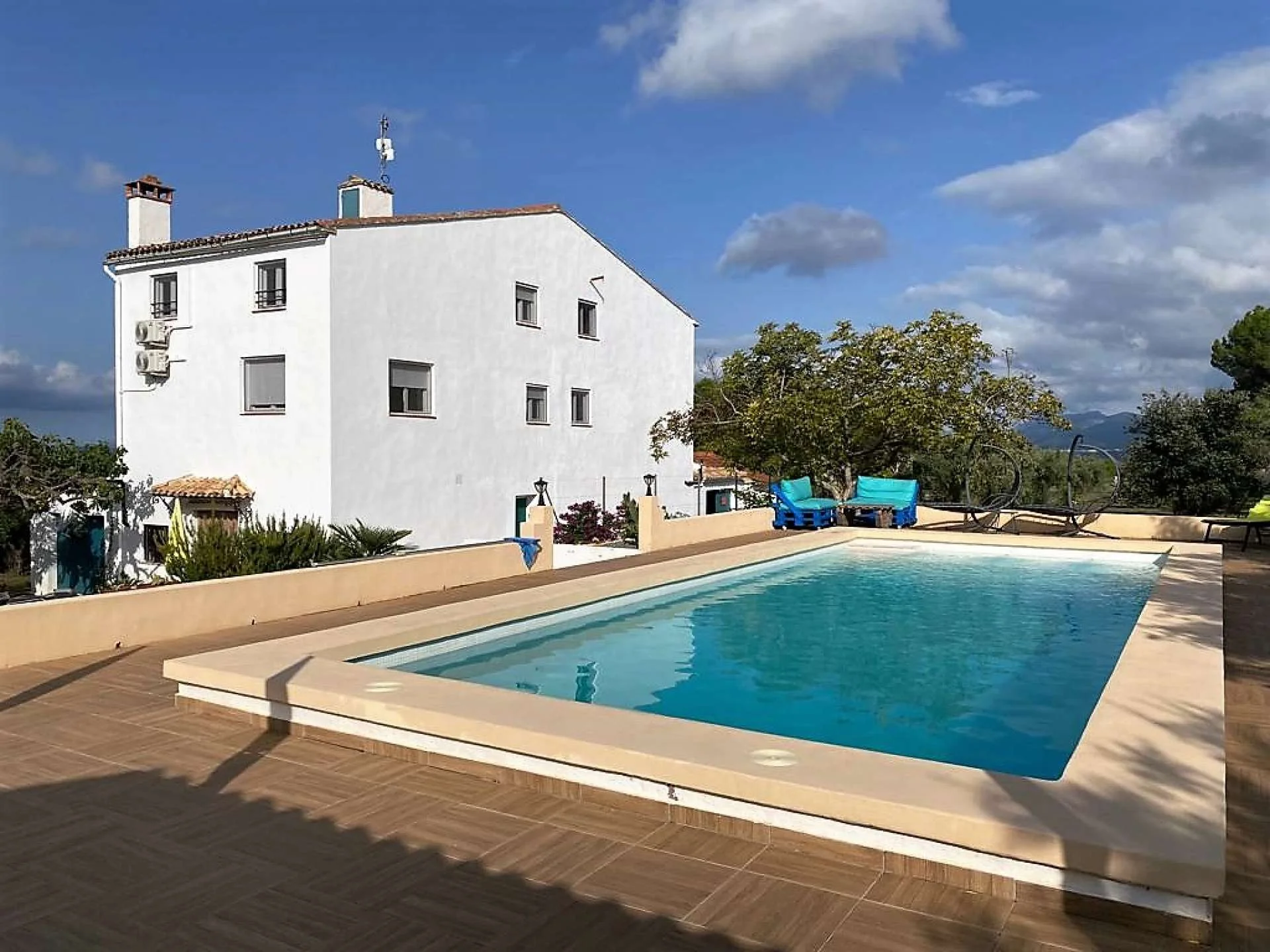 Parcela industrial en Ontinyent, 1.531 m²