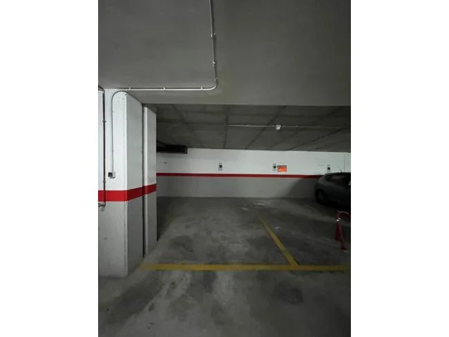 Tres plazas de garaje en Molina