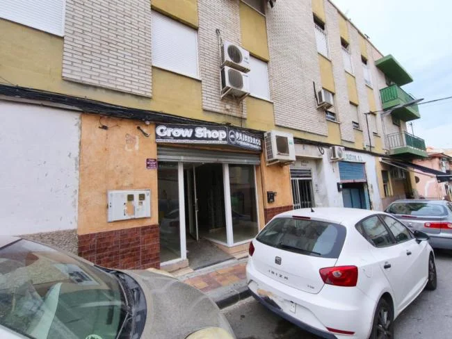 Commercial unit in Molina, 71 m²
