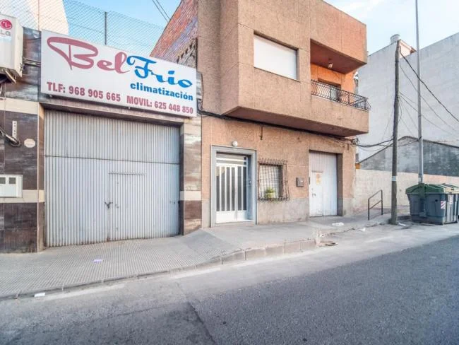 Open-plan commercial unit in Murcia