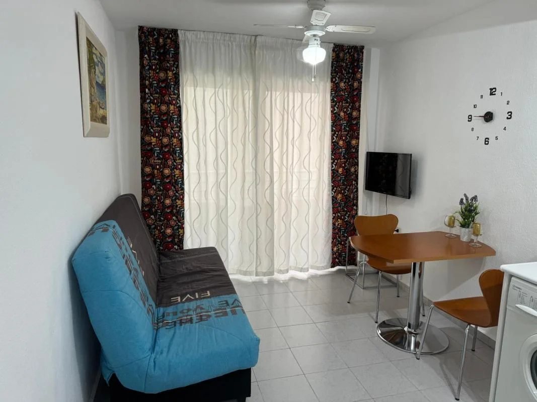 Estudio en Torrevieja junto al mar, 26 m²