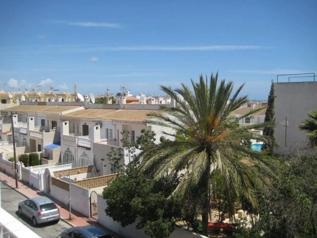 Apartamento dúplex cerca de la costa de Torrevieja