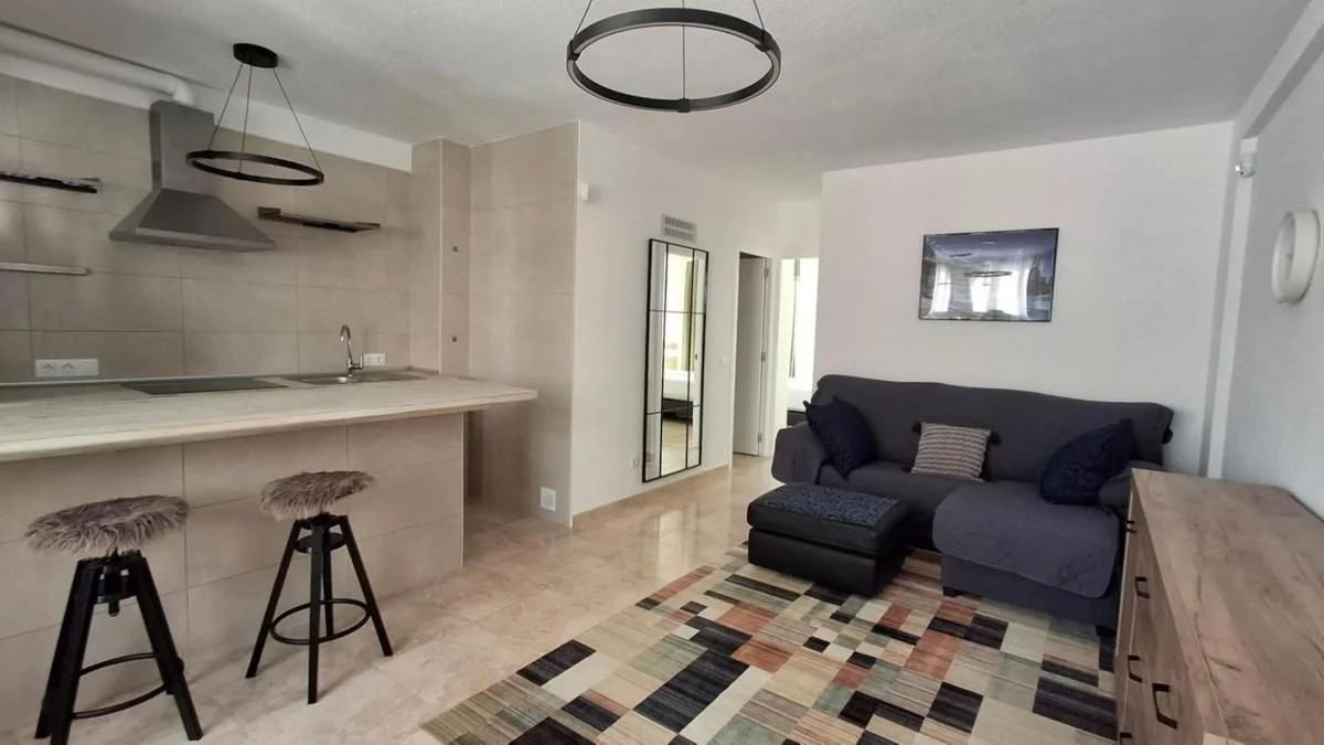 Renovated Torrevieja apartment, 2 bedrooms