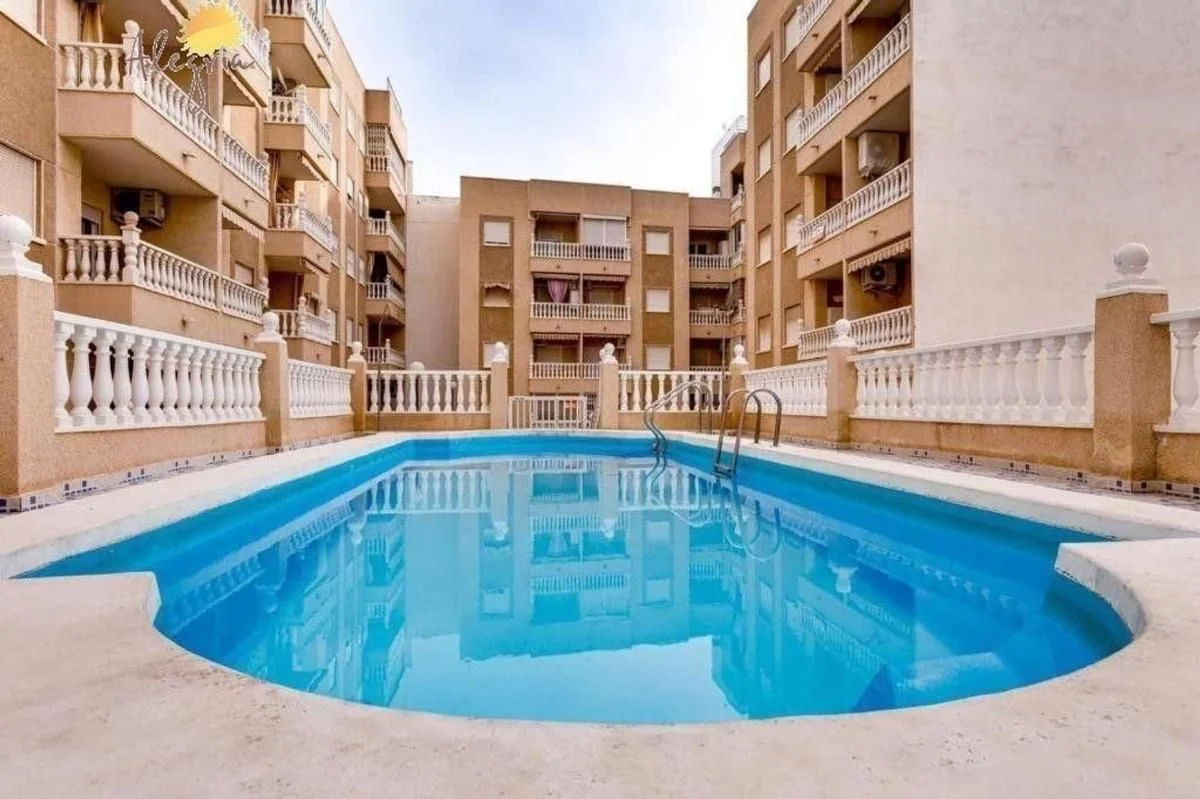 Apartamento para reformar cerca del paseo marítimo