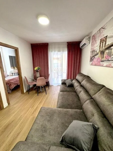 Reformed Torrevieja apartment, 2 bedrooms