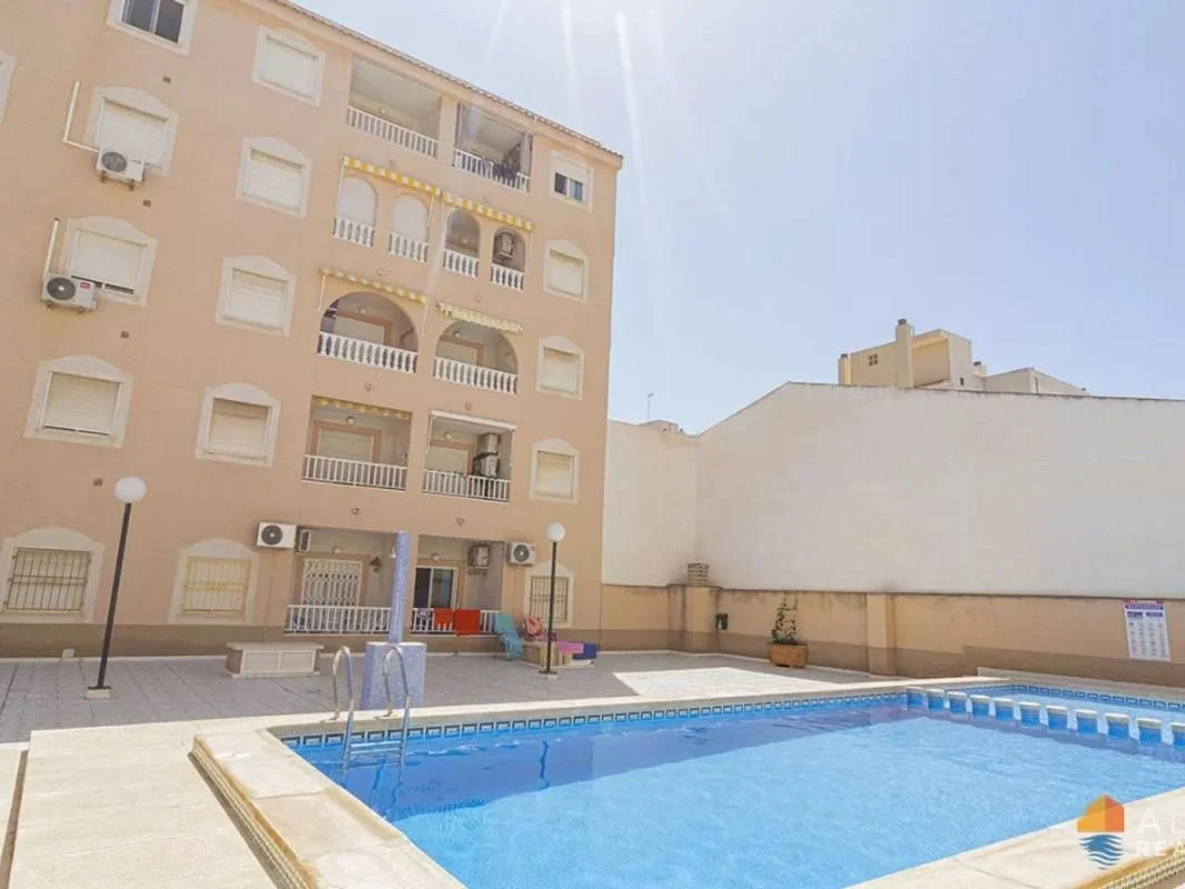 Ático céntrico en Torrevieja, 2 dormitorios