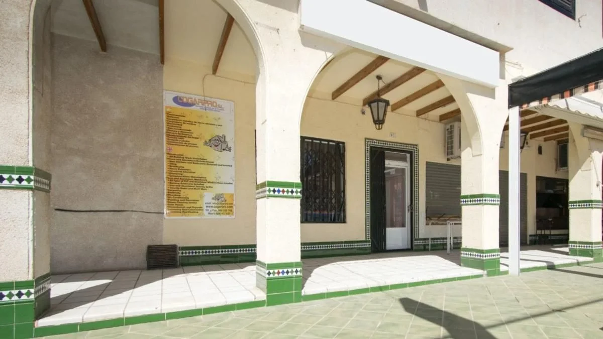 Local comercial en Torrevieja, 40 m²